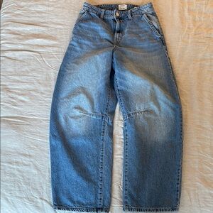 Barrel Jeans